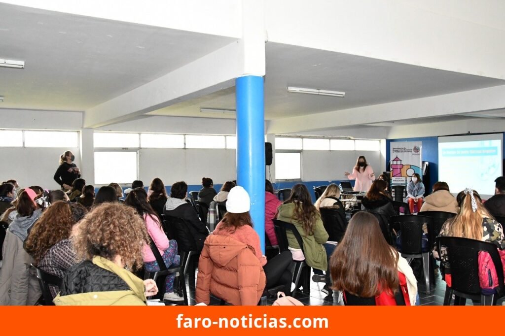 Alumnos del Instituto 31 convocan marcha contra posible cierre de profesorados de Historia e Inicial