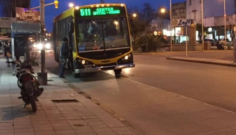 Paralización de colectivos en Necochea y Quequén por retención de tareas de UTA