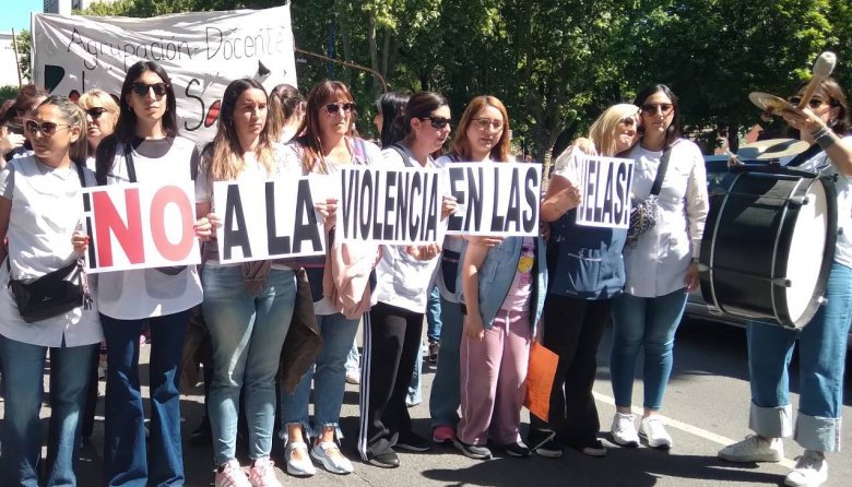 Docentes de la Provincia convocan al tercer paro del año para denunciar violencia escolar