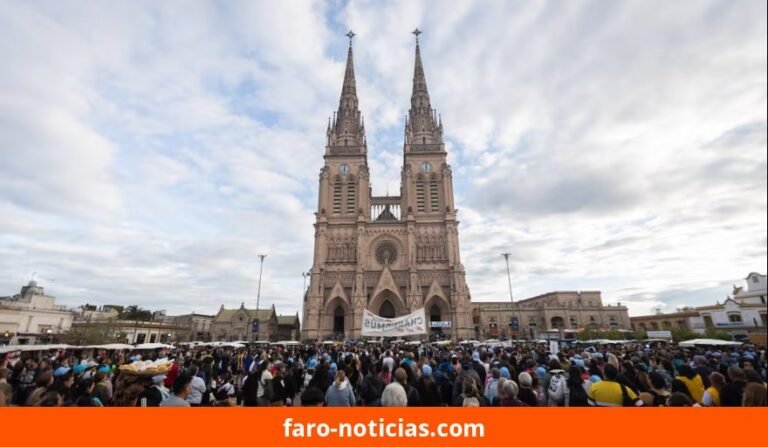 Más de dos millones de fieles recorren Liniers a Luján en la 52ª Peregrinación Juvenil