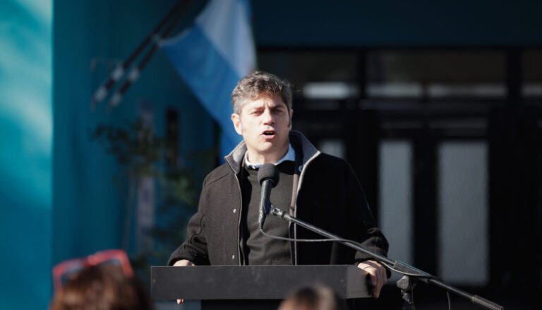 Gobernador Kicillof responde a denuncia de La Libertad Avanza sobre falta de agua en Carlos Casares