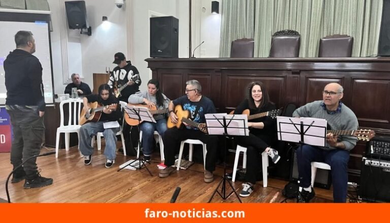 El Centro Cultural Municipal llevó sus expresiones artísticas al Concejo Deliberante