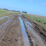Nueva ley bonaerense permite reasignar fondos de caminos rurales a obras hidráulicas y genera debate en Necochea