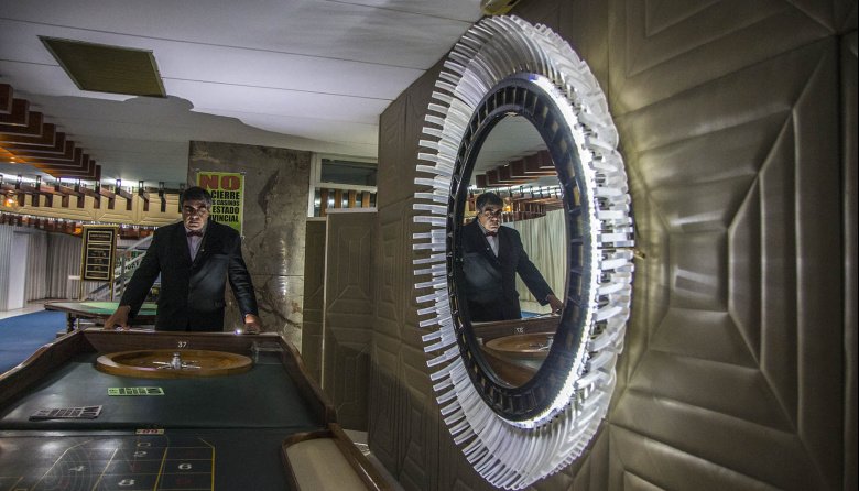 Trabajadores del Casino de Necochea esperan nueva etapa tras subasta del complejo