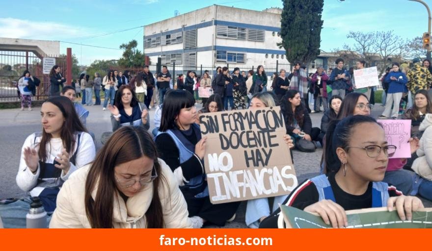 Confirman que Inicial e Historia seguirán en 2027, pero revisarán la oferta educativa para 2028
