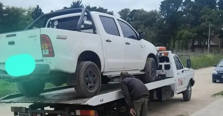 Robaron una camioneta en Lobería y la encontraron horas después en Necochea