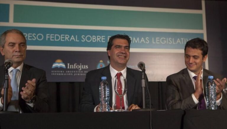 Alak y Capitanich debatirán en Necochea sobre el presente y futuro del peronismo