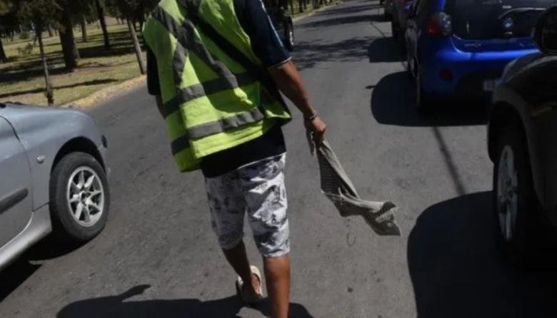 El Partido Justicialista de Necochea rechaza la ordenanza que regula la actividad de los cuidacoches