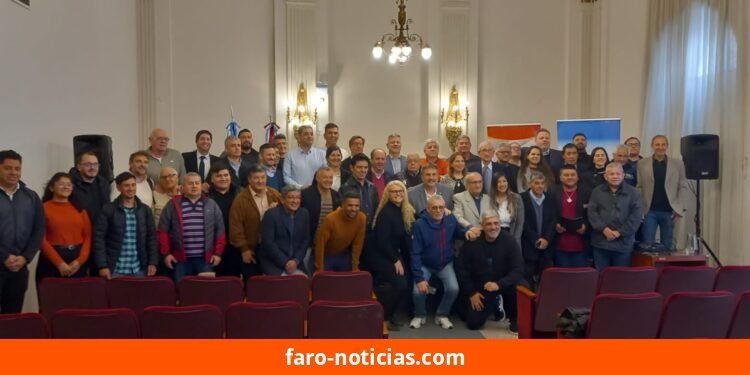 Necochea participa del 56° Congreso de la FAPED en Córdoba, con presencia de Luciano Badie y Juan Martín Villaverde