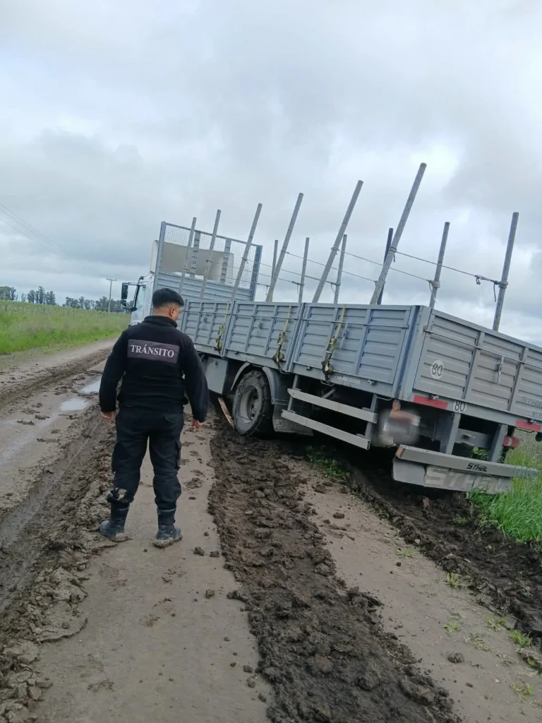 Control de tránsito pesado en caminos rurales de Necochea: sanciones a transportistas