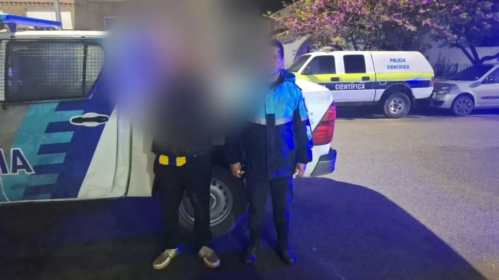 Violenta pelea en la vía pública termina con dos hombres aprehendidos en Necochea