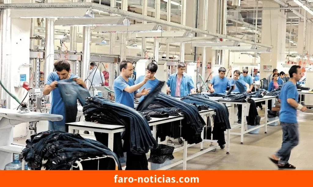 Crisis textil 2026: 22,6% de caída, 28.322 empleos perdidos y 500 cierres de fábricas