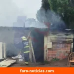 Incendio en Quequén destruye vivienda y moviliza a Bomberos y comunidad para ayuda solidaria