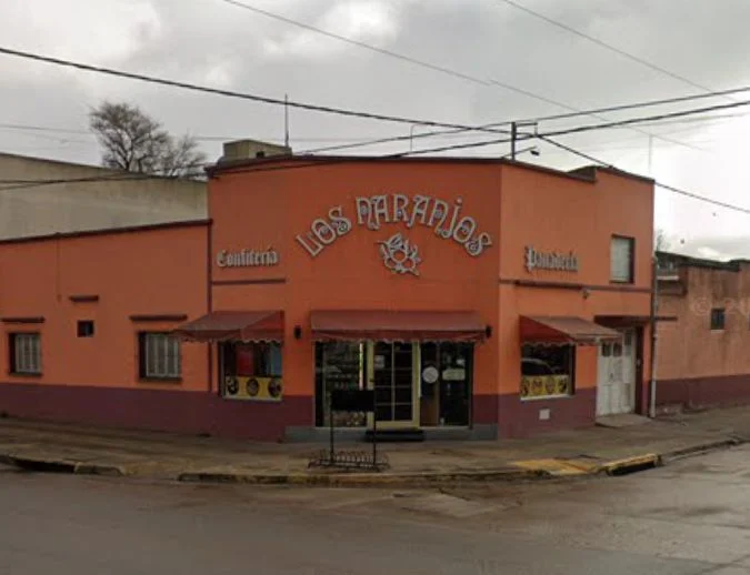 Robo en panadería Los Naranjos de avenida 75: un hombre sustrajo dos paquetes de masas finas