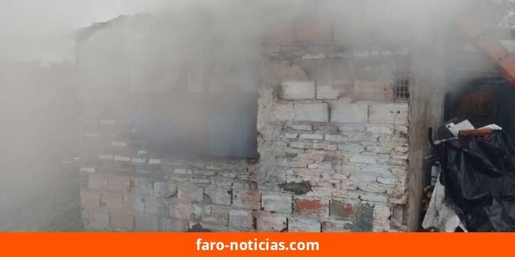 Familia de Quequén pierde su hogar en incendio y busca apoyo comunitario para reconstruir