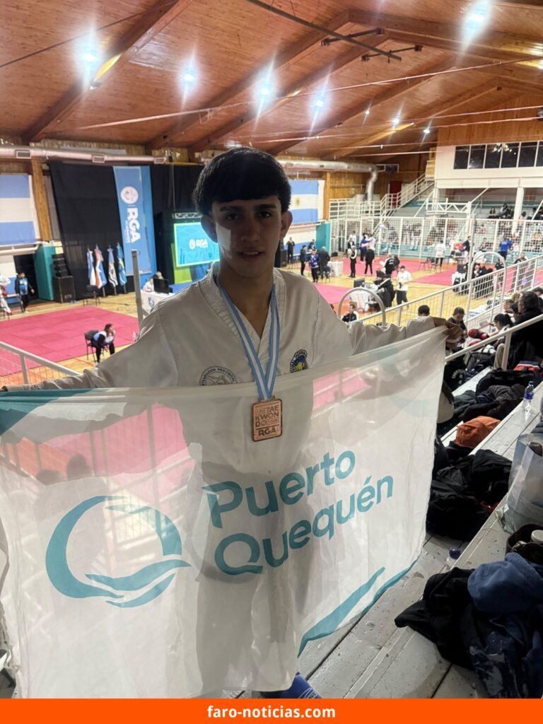 Rodrigo Colombani, necochense, se ubica entre los mejores del Taekwon-Do con bronce en el ATT de Tierra del Fuego