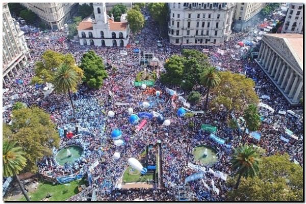 Concejo Deliberante aprueba declaración de interés para la Marcha Federal Universitaria y Jornadas sobre Infancias