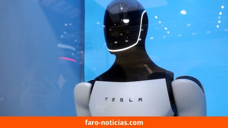 Tesla enfrenta rechazo al usar datos de operarios para entrenar a Optimus