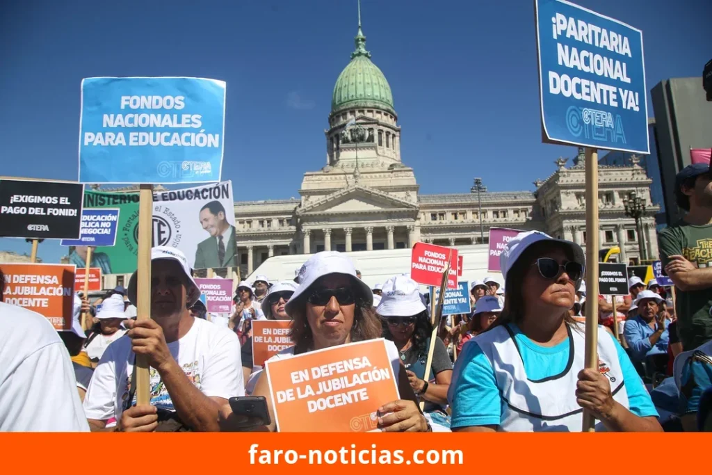 Gremios docentes de Buenos Aires convocan paro por violencia en escuelas