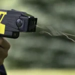 Avanza en Diputados bonaerenses el proyecto para equipar con pistolas Taser a la Policía