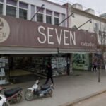 Robo en la zapatería Seven de la Av. 59 deja 50 pares de zapatillas y efectivo sin determinar